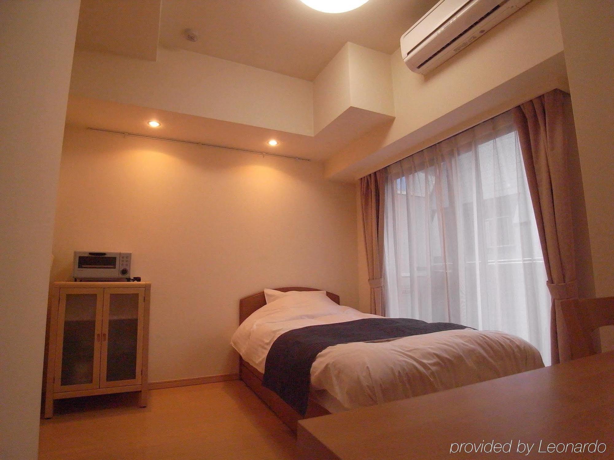 Ferienwohnung Concieria Shimbashi Crossia Präfektur Tokio Exterior foto