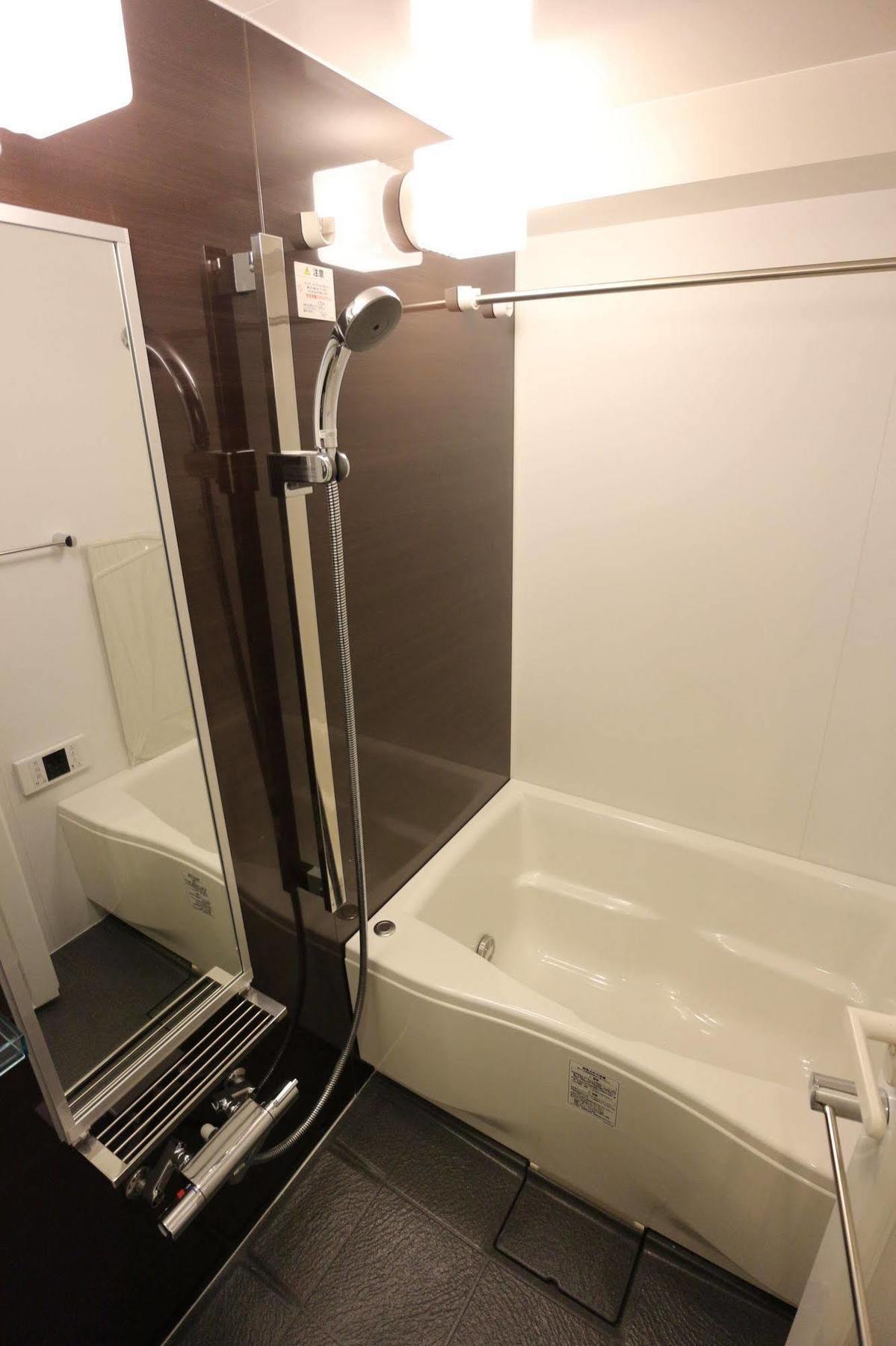 Ferienwohnung Concieria Shimbashi Crossia Präfektur Tokio Exterior foto